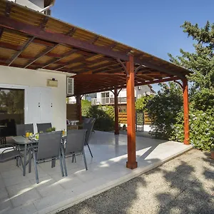  Villa Larnaca Marina